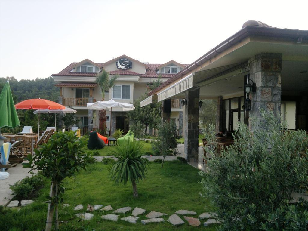 Hotel Dalos Гёчек Экстерьер фото