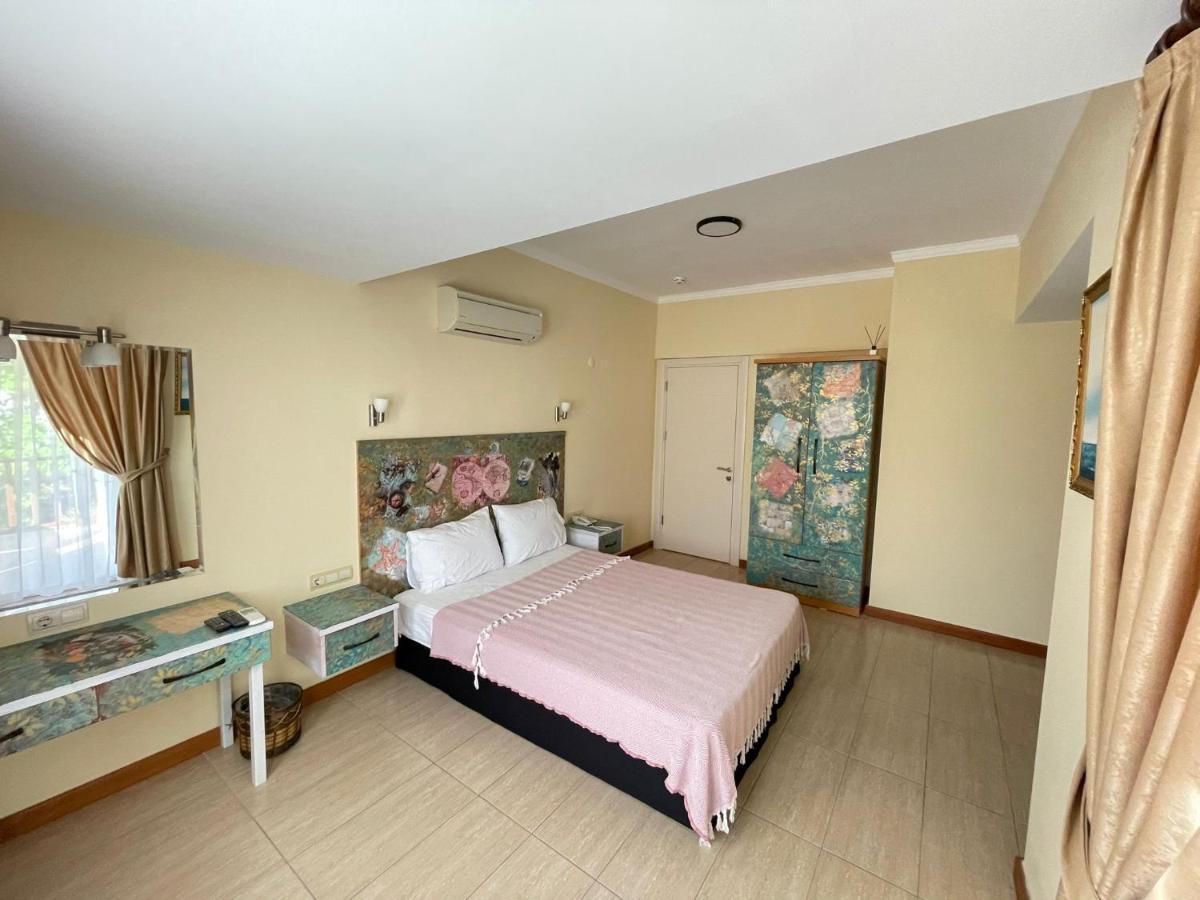 Hotel Dalos Гёчек Экстерьер фото
